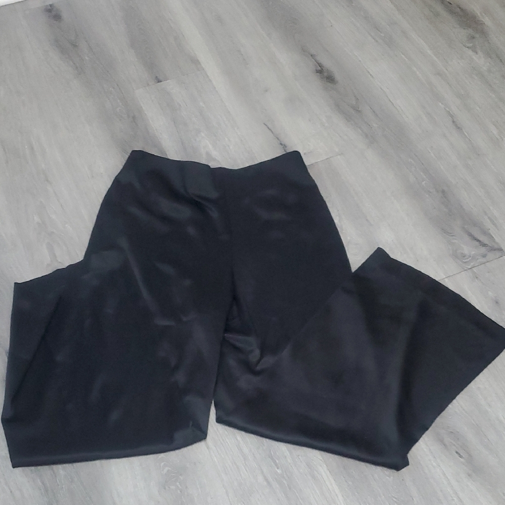 Dana Buchman Elegant Black Wide Leg Silk Pants Size 12 In Great Condition